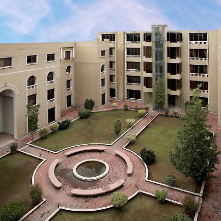 Avari Xpress, Islamabad Rawalpindi Exteriör bild