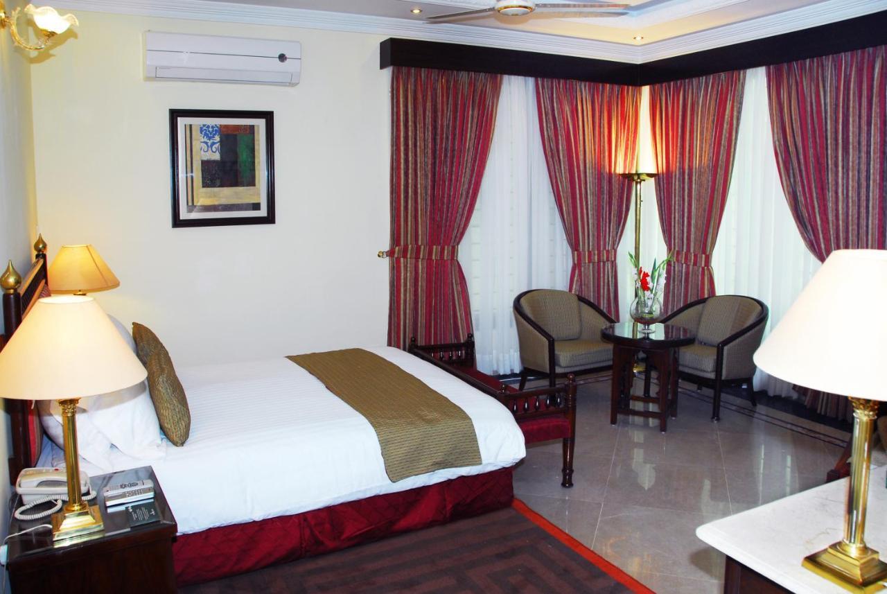 Avari Xpress, Islamabad Rawalpindi Exteriör bild