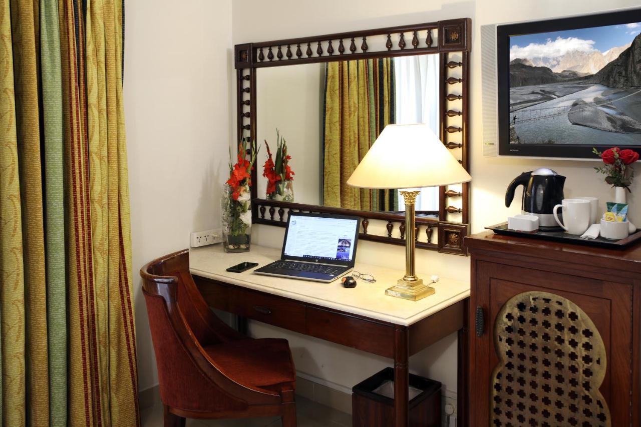 Avari Xpress, Islamabad Rawalpindi Exteriör bild